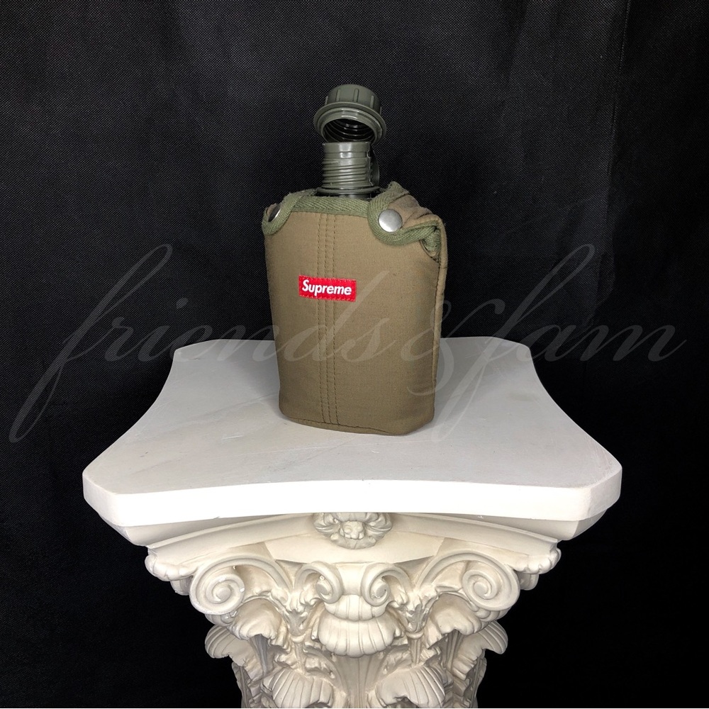 NEW FW12 Supreme Basic Water Canteen Army Green Camp Red Box Logo Bogo